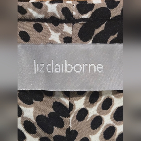 NWOT Liz Claiborne Skirt - Picture 3 of 6